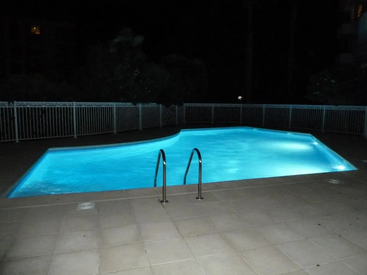 Soleil & Sable-Frejus Appt 4 Pers-Classe 3-Clim דירה
